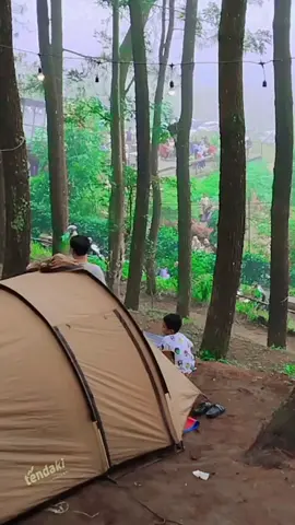 hayu gaskeun camping lagi  untuk sewa tenda ready  bisa dm  #gunungciremaikuninganjabar #pesonaindonesia #camping #kuninganjawabarat #wisatacamping #rentaltendacamping 