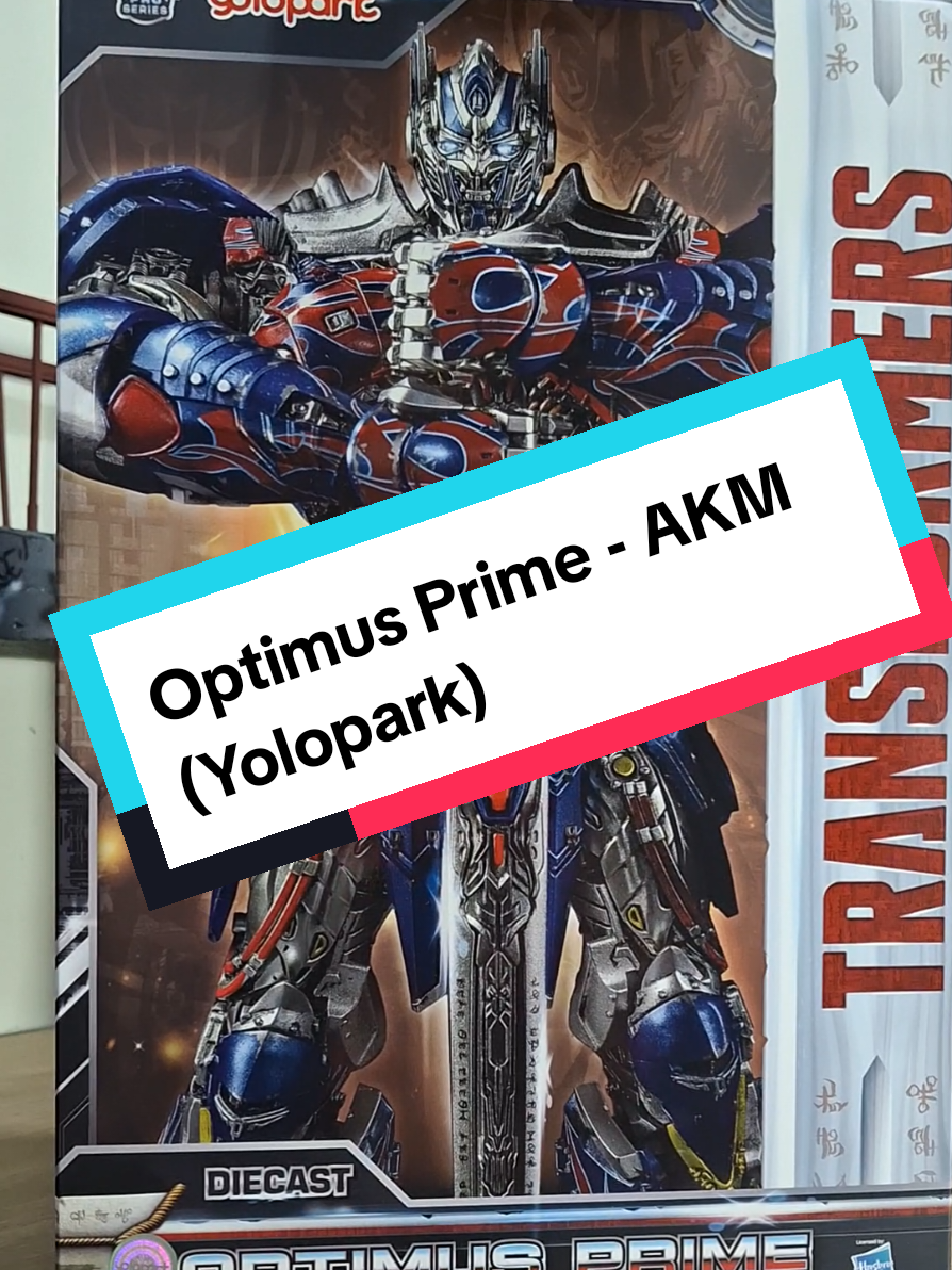 Optimus Prime - Model Kit AKM Yolopark #fyp #optimusprime #transformers #hasbro #transformersbumblebee #figurasdecoleccion #feriamanya #coleccionista #coleccionismo #transformers 