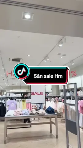 đi mua liền k lại hết size ạ . giá chỉ từ 299y~#vlogdays #sănsale #nhatban🇯🇵 #cuocsongnhatban 