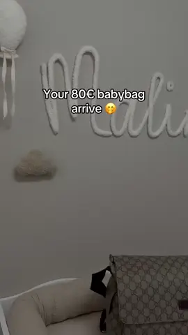 Dm us 🤭📩 #mommytobe #viral #diaperbag #wickeltasche #babynusthaves #newborn #babyfever #foryoupage #fyp #gucci #diaperbagessentials 