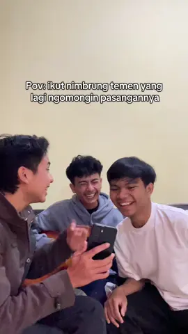 ikut ketawa aja 