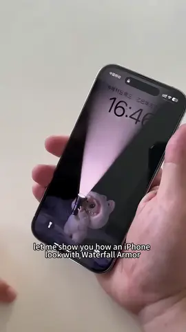 Take a look at the iPhone equipped with the Waterfall Armor