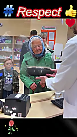 Respect these people  #respect #fyp #fypシ #foryourpage #tiktokshop #humanity #tiktok #help #real #viraltiktok #kindness #respectwomen #respectvideos #shorts #women #helpingothers #usa_tiktok #usa🇺🇸 #usas #oldpeople #foryou