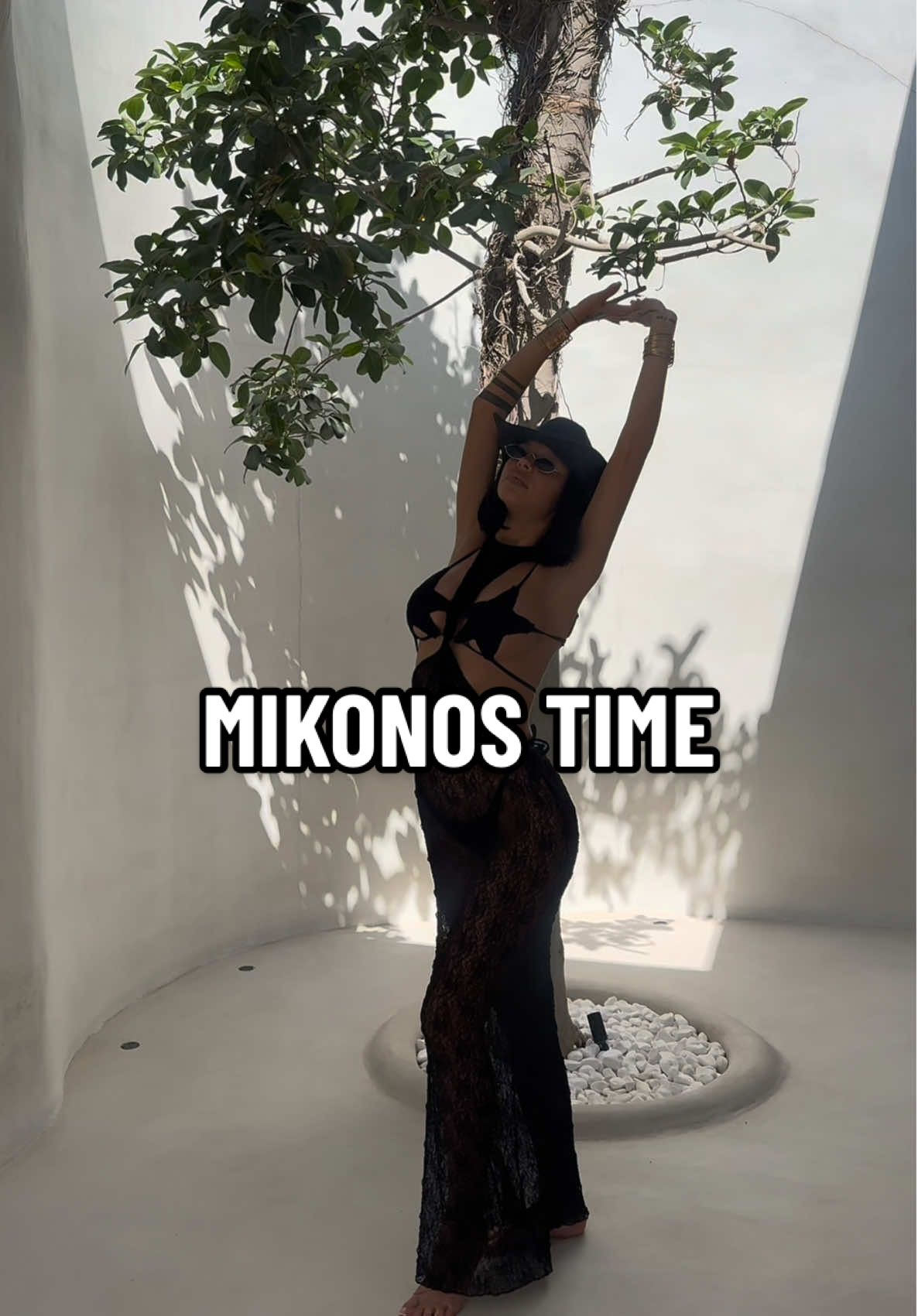 Good morning from #mikonos 🥹🌊🩵