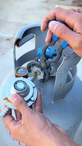 # JIANTAI Professional 3 in 1 Gas Valve Wrench Gas Tank· Pressure Reducing Valve Wrench For Liquefied Gas Special Demolition Gas Bottle Head Tool## Life helper # gas tank pressure relief valve wrench # wrench # efficient energy utility # hardware tool #fyp #foryou #tiktok #goodthing 