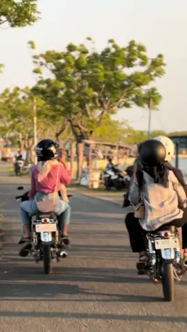 Nyore nyebe ngedate😋❤️‍🔥 @𝘾𝘽 𝙉𝙖𝙗𝙉𝙖𝙗 #fyp #cbindonesia #cbbucinnn🚀 #cbasik #cb125se #4y #fypシ 