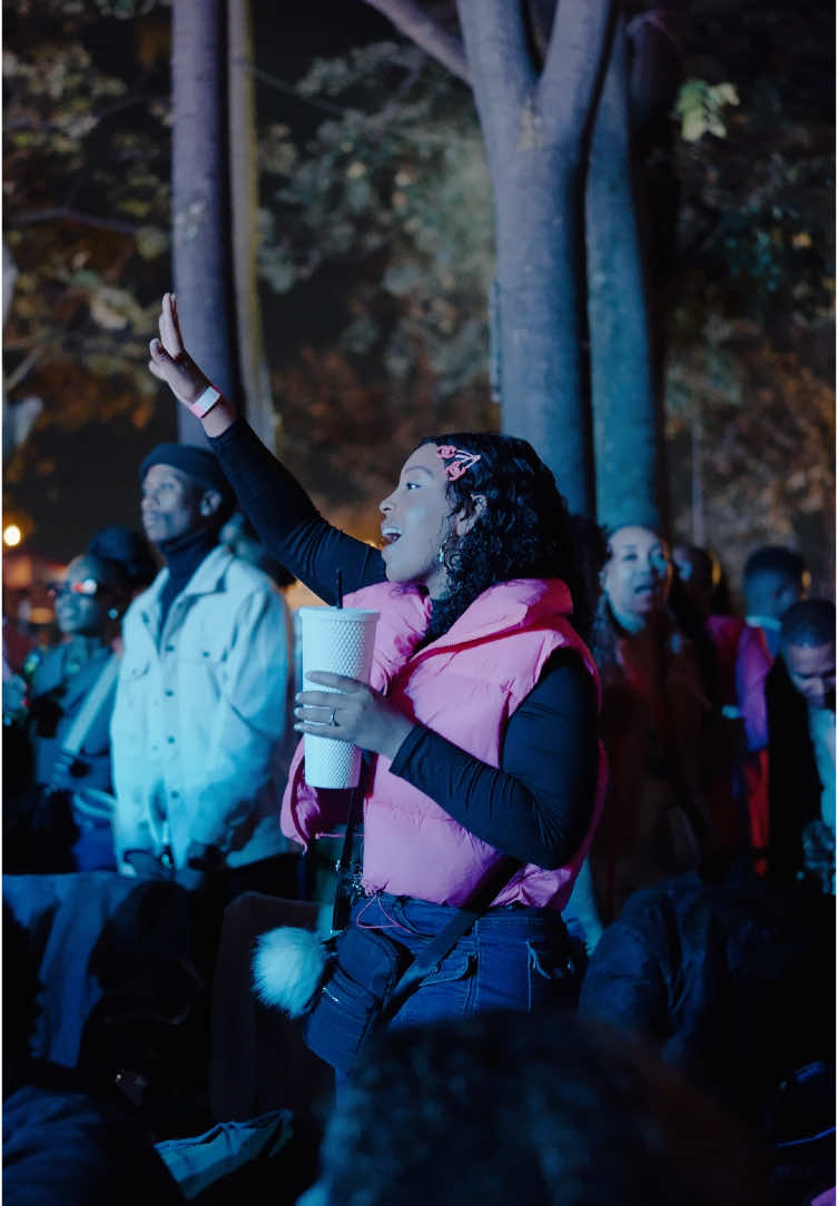 Throwback Thursday 🩷🫵🏽. What a time we had at the oldschool picnic shades of pink 🔥. The shades of pink , the vibes, the music , the people ? What a family 🙈🔥#SAMA28 #oldschool #picnic #lover #vibe #soulful #rnb #singalong #wildwaters #southafricatiktok🇿🇦 #makemefamous #trendingvideo #Oldschool #Shadesofpink #Theoldschoolpicnic #houseoftiktok #legend #singalongifyoufindthemattractive #trendingsong 