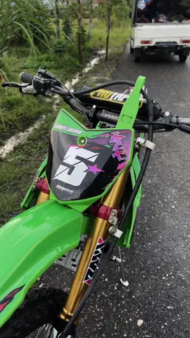 YRR Yang Ringan Ringan Aza 💜💚🤙 #jtmxjogja#klx140#crf150 