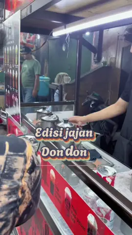 Siapa si yang ga suka sama greean tea?? Dari pada taro 😋#dondon #greentea #minumangreentea #kulinerviral #kulinertiktok #kulinerjakartautara 