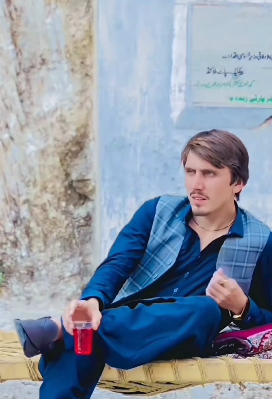 #mbhai👑 #foryoupage                                                 #munna_bhaii36 #fyp #foryou #standwithkashmir #mbhai36fam insta id: munna_bhaii36