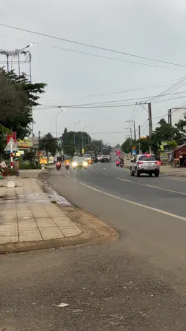 Chuyên cơ mặt đất✈️🥴 @văn tuấn #50h24997 #hino500 #xerau49lamdong☘️🚛🚛 #hinodep #xeraudalat #baoloccity #anhemxetaiyeuxeketnoimoimien #xetaitiktok🚛 #xedep8888 #top1 #theanh28 #xevip #tuantapchoitoptop6 #trecho #xebongdalat #tuantapchoitoptop6 #quayxe #vandambinhan #quoclo20 
