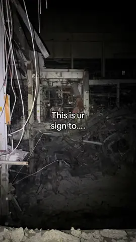 trust me. #abandoned #urbex 