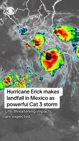 LANDFALL: Hurricane Erick has made landfall as a Category 3 storm with nearly 125 mph winds in southern Mexico’s Oaxaca on Thursday, the National Hurricane Center said. It landed just east of Punta Maldonado. Despite the downgrade from Category 4, the hurricane center has warned that the storm’s strong winds and rain are expected to cause “life-threatening flooding and mudslides.” Erick is the first major hurricane of the Eastern Pacific hurricane season, which runs from May 15 to Nov. 30.  #hurricane #hurricaneerick #erick #mexico #oaxaca #guerrero #puntamaldonado #weather #flooding 
