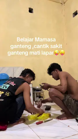 Ganteng ancor😂😂
