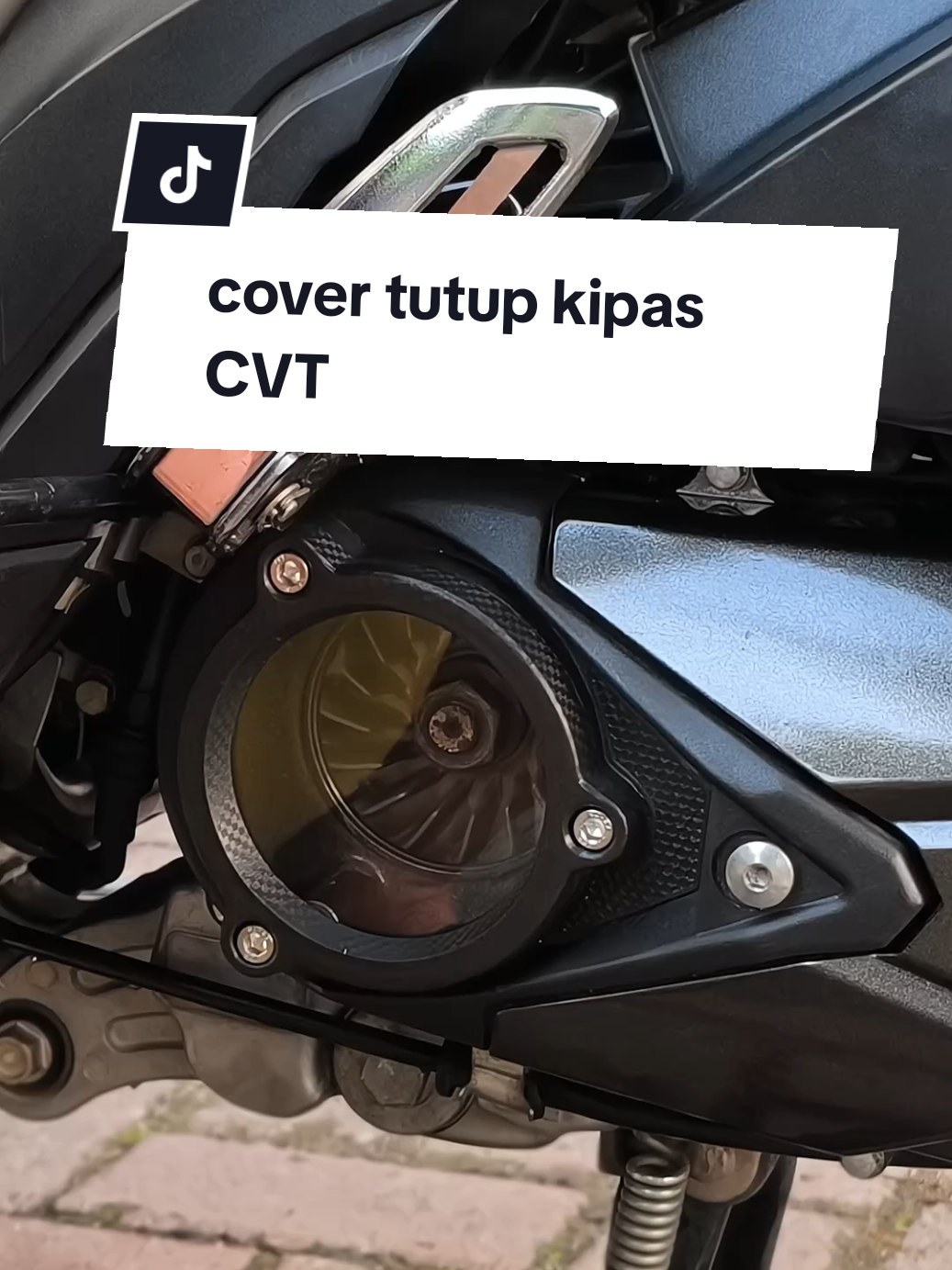 Cover kipas Cvt depan bahan akrilik masangnya udah Pnp di vario 125 new  gen 1 gen 2 dan udah dapet bautnya juga ya #coverkipascvt #covercvt #akrilik #variasimotor  #aksesorismotor #atmotormetik #vario125 #fyp 