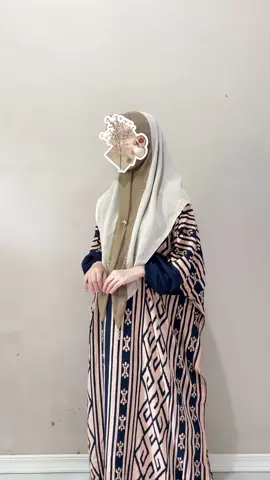 Membalas @akunmatii311  Kaftan Natalie😍cuma 60ribuan aja MasyaAllah secantik ini,bahan rayon adem nyaman dipakai🥰 #fypage #fyp #affiliatetiktok #bismillah 