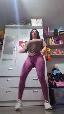 ☺️#labellaluz #cumbiaperuana #movete #baile #viralllllll #fypシ゚ #paratiiiiiiiiiiiiiiiiiiiiiiiiiiiiiii #Cumbia #mixchelero 