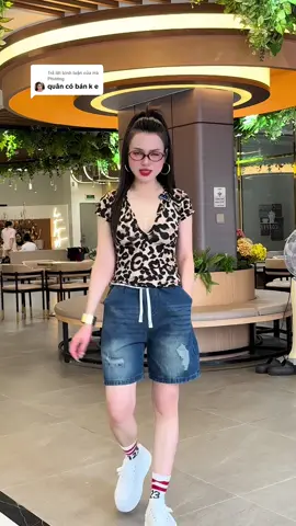 Trả lời @Hà Phương Quần jeans ngố phong cách chất ngầu trẻ trung nhất định phải có các bà ơi #myhanhstore #tiktokshop #thoitrang #phoidoxinh #quan #quanngo #quanjeans #jeans 