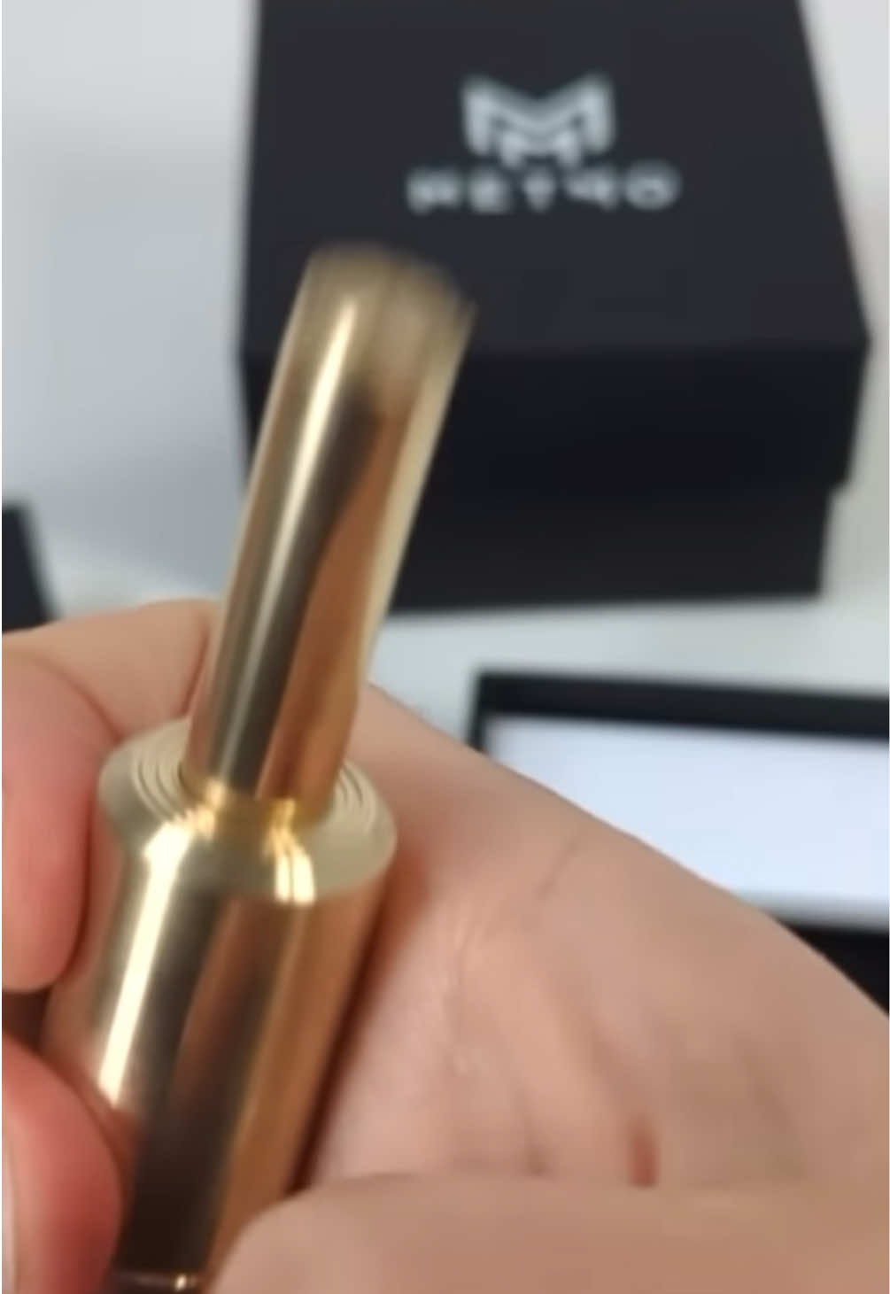 The MetMo Piston = the fidget of all fidgets #metmo #fidgettoys #piston #fidget #pop #brass 