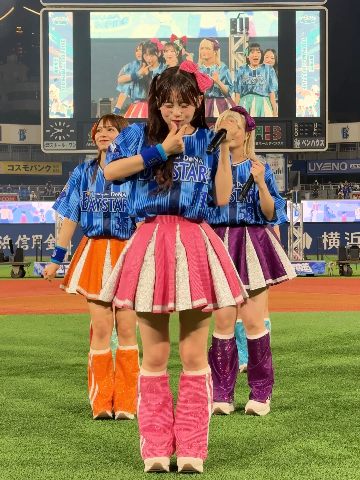 🍭🍬ハマスタで33,000人と「倍倍FIGHT!」⚾️❗️ 『推せ推せ！YOKOHAMA☆IDOL SERIES 2025』 スペシャルゲストとして横浜スタジアムにCANDY TUNEさんが登場！✨ ハマスタにお越しの33,000人の皆さんと一緒に「倍倍FIGHT!」💪🔥 #倍倍FIGHT  #きゃんちゅー #CANDYTUNE  #ベイスターズ @candy_tune