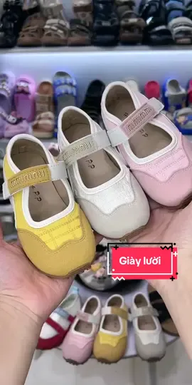 Giày lười mới về cho bé gái #xuhuong #viral #giaybupbe #giaybegai#virktoklive #livehighlights 