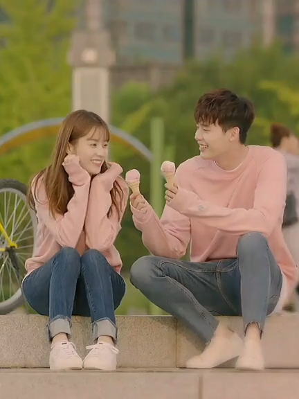 Aaaah! How I LOVE this DRAMA, only God knows💕 #wtwoworlds #kdrama  #leejongsuk #kangchul  #hanhyojoo #ohyeonjoo  #wtwoworldsapart #w  #koreadrama #dorama #fyp  scp:kdscenepacks