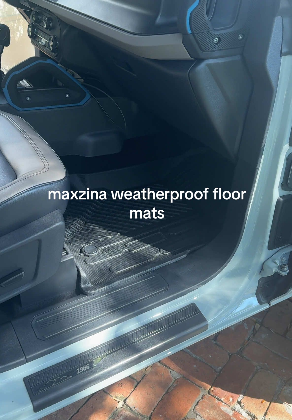 Ive had 3w and weathertech and these hold up overtime the best tbh #weatherproofmats #carmats #broncofloormats #weatherproof #weathertech #day6of30 #day1of30 #broncos #cheapestandbest #4x4