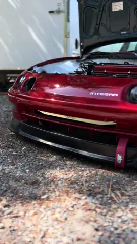 Looken to clean😮‍💨🧼 #projectcar #integra #acura #bseries #4doorteggy #clean #manual #progress #fuoryoupage #b18b1 #car #racecar #airride #build #bags #missyou 