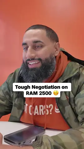 How tight can a negotiation get over a few hundred dollars on a lifted RAM 2500? @alicartrackers #carbargaining #automotivesales #truckauction