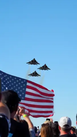#F117Nighthawk #StealthJets #USAirForce #AmericanAirPower #FormationFlying #PatrioticFlyover #AirshowUSA #MilitaryAviation #FlyFightWin #USAFPride #SkyDominators #AmericaStrong #AviationPhotography #JetFormation #StealthPower #DefendersOfFreedom #AviationLegends #USJetForce #ai 