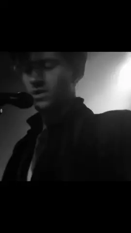 Is Alex singing other lyrics in the real concert? yes. bc its him  but lets enjoy knee socks for a while… #alexturner #arcticmonkeys #kneesocks #fyp 