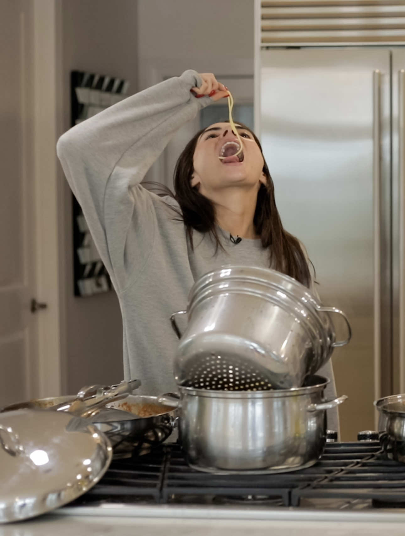 put it in the louvre @Hannah Berner @Paige DeSorbo #comedy #cooking 