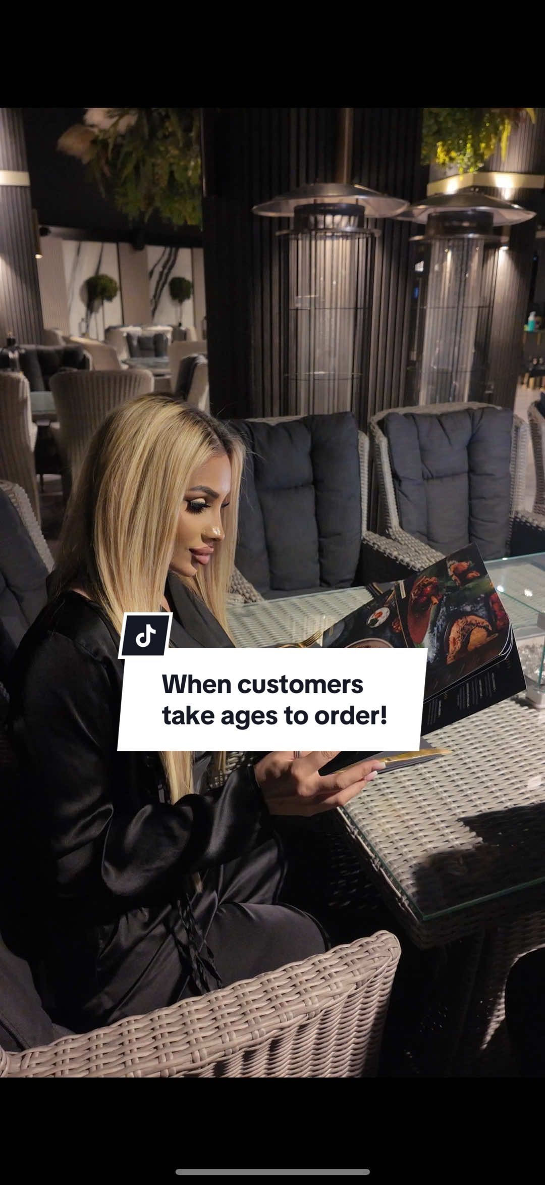 Episode 1 - when customers take ages to order 😭😂 #farmhousecoventry #farmhouse #fyp #foryoupage #restaurant #FoodTok #FoodLover #viralvideos 