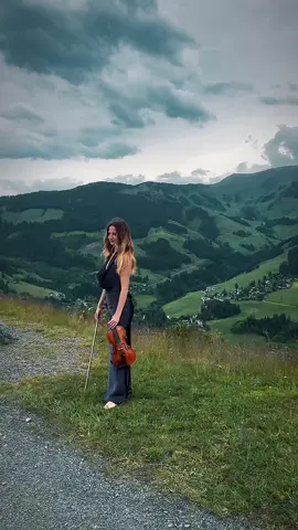 Conquest of Paradise 🎶🏔️ . . . #ViolinMagic #ConquestOfParadise #ModernViolinist #EpicSound #ViolinSoul #CinematicVibes #StageReady #MusicianStyle #ExpressivePerformance #FlowAndMusic #ActiveLook #ArtInMotion #ElegantAthleisure #ModernPerformance #SoundAndStyle #EpicJourney #MelodyInMotion #ChicAndSporty #ArtisticEnergy #ViolinFlow #CollabOpportunity #Let’sCollaborate #VisualStoryteller #CreativeArtist 