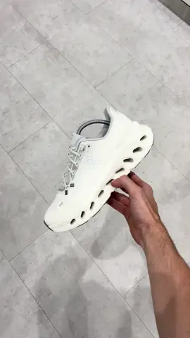 NEW ARRIVAL IN-STORE  On Running Glacier/Ice Cloudtilt 🧊 All sizes available in-store and online!  #viralvideos #fyp #viral_video #viralvideotiktok #trendingvideo #on #onrunning #Running 