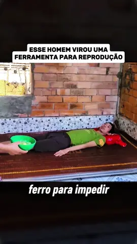 Esse homem virou uma ferramenta para reprodução #cinemacurto 