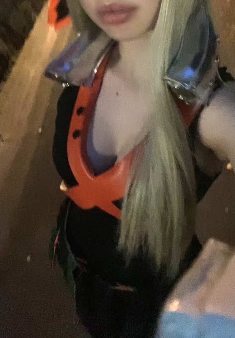 I’ll show u heroic alright brocaroni #myheroacademiacosplay #myheroacademia #katsukibakugou #katsukibakugoucosplay #cosplay 