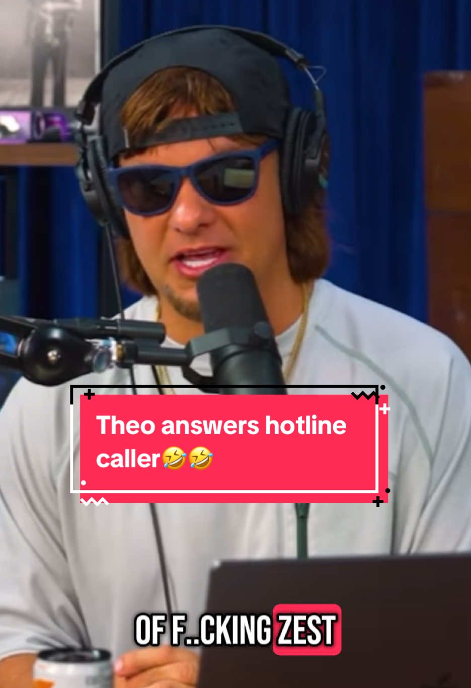 Theo answers a caller once more 🤣🤣 @Theo Von #podcast #podcastclips #trending #theovon #theovonclips #theovonmoments #thispastweekend 