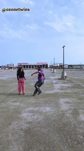 The Current Prank Challenge: Hilarious Reactions! #currenthusbandprank, #couplecomedy, #prank, #viral, #fyp#creatorsearchinsights #prank #viral #fyp #viralvideos #twins #trending #viralvideo #tiktoktrending 