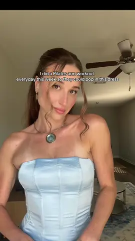Pilates arms hit different in dresses #pilates #pilatesarms