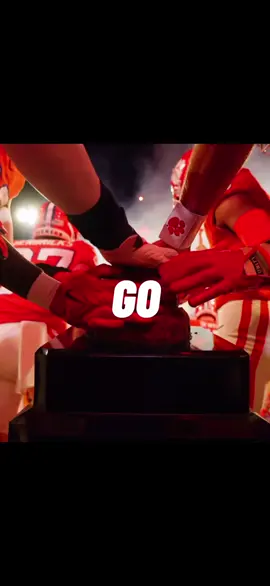 Clemsons a top what team in 2025? @Clemson Football #fyp #cfb #CollegeFootball #clemsonfootball #sports #football #sportsedit #rockyourbody 