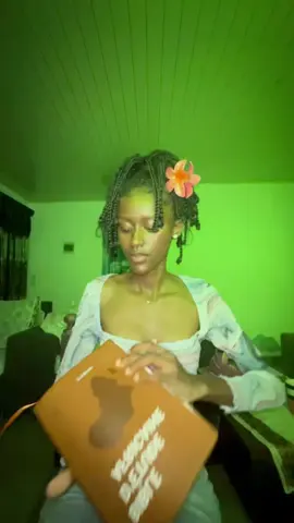 La lumière que procure la bible 🤩#pourtoi #tiktokchretien #flypシ #visibiliter 