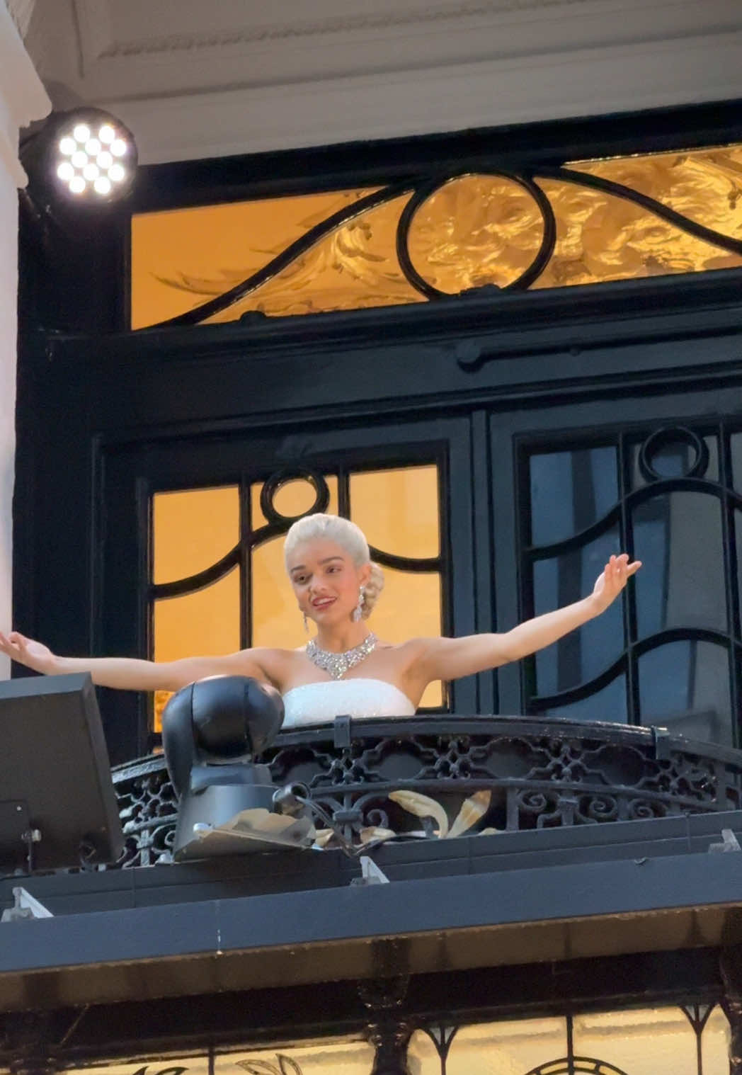 Rachel Zegler delivers a powerful performance of the iconic balcony scene from Evita at the London Palladium #rachelzegler #evita #londonpalladium #london 