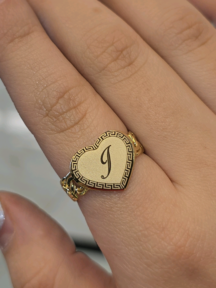 @TAMAYOS THE BIG STORE @TAMAYOS THE BIG STORE @TAMAYOS FABRICA DE ORO @tamayoshoustonoficial #tamayos #gold #oro #viralvideo #ring #chinolink #heartring #amor #mujeres 