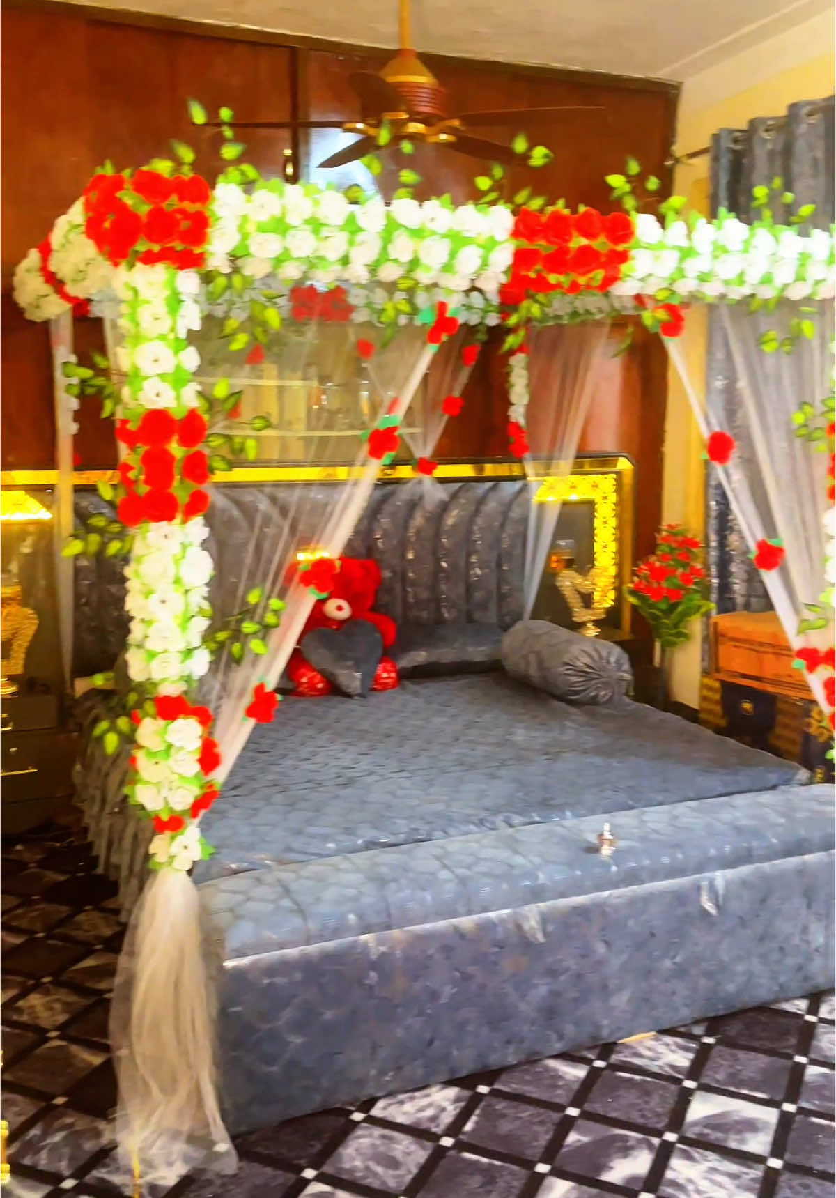Asad khan decoration  Contact 03049150688 @zayandeceration @︎꧁☆❤️Asad Khan decoration ❤️☆꧂ #cardecoration #waddingroomdecoration #waddingroomdecoration #trending #trending #roomdecor #roomdecor #wadding #viralvideo #faryou #viraltiktok 