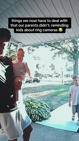awkwardddd … got the funny footage though 😂 #doorcamvids 