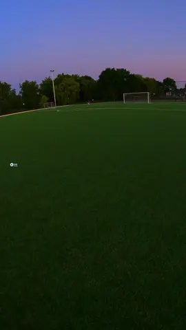 Tag your friend you’d like to do this with👥⚽️😍#fyp #football #therapy #peace #voorjou #furdich #kesfet #footballers #fpyシ #⚽️❤️ #footballtiktok #fpy_tiktok_viral #🧠 #viral_video #fypviralシ #💆‍♂️ #⚽️ 