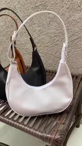 Bolsa Feminina Meia Lua Hobo 