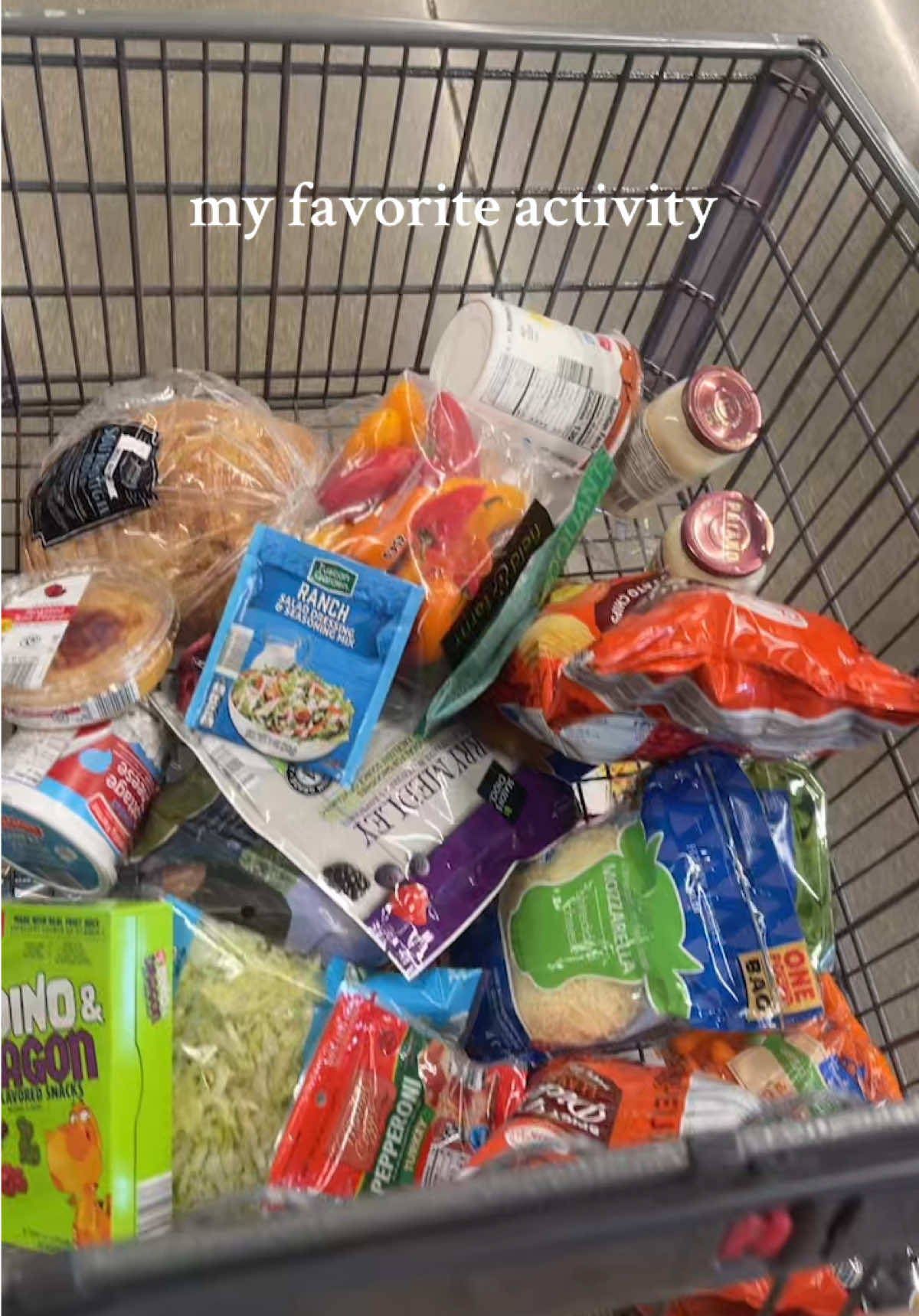 I love grocery shopping 😌#creatorsearchinsights #groceries #fyp #highprotein #lowcalorie #weightloss #caloriedeficit #aldi #groceryshopping 