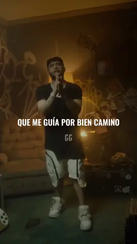 le rezo a mi diosito… #dareyesdelasierra #frecuencia #losdareyesdelasierra #dareycastro #dareyes #rendicion #doubleprecords #corridosbelicos #corridos #corridoschingones 